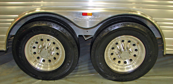 Ultimate hybrid Trailer Axle torsion/air