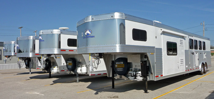 Blue Ribbon horse trailer review