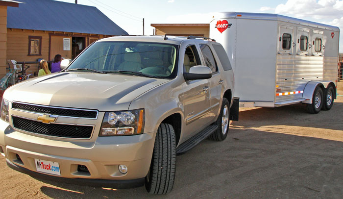 All New 2007 Chey Tahoe tows horse trailers